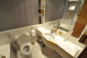 Tofel Kendla Al Azizia Hotel