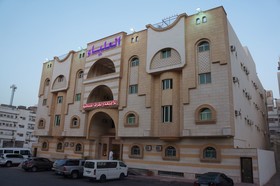 Al Alya Hotel Rooms And Suites