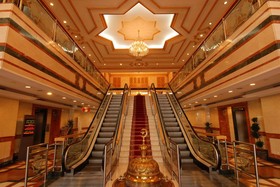Dar Al Eiman Al Haram Hotel