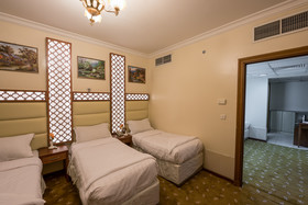 Al Mokhtara Golden Hotel