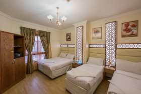 Al Mokhtara Golden Hotel