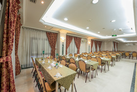 Al Mokhtara Golden Hotel