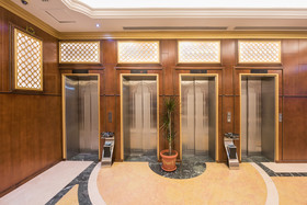 Al Mokhtara Golden Hotel