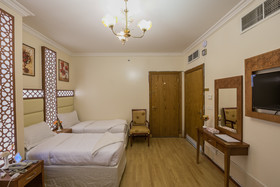 Al Mokhtara Golden Hotel