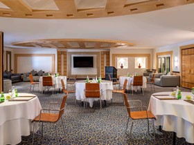 Anwar Al Madinah Mövenpick Hotel