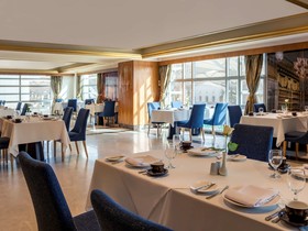 Anwar Al Madinah Mövenpick Hotel