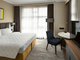 Anwar Al Madinah Mövenpick Hotel