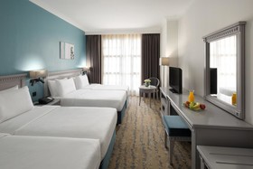 Anwar Al Madinah Mövenpick Hotel