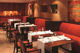 Anwar Al Madinah Mövenpick Hotel