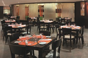 Anwar Al Madinah Mövenpick Hotel