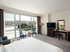 Anwar Al Madinah Mövenpick Hotel