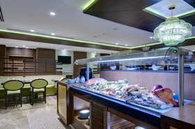 Crowne Plaza Madinah