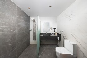 E hotel