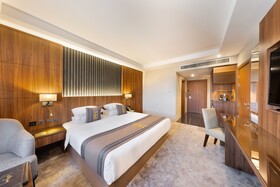 E hotel