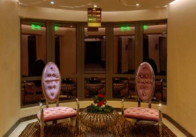 Gloria Al Madinah Al Fayro Al Mass Hotel