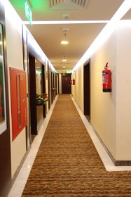 Gloria Al Madinah Al Fayro Al Mass Hotel