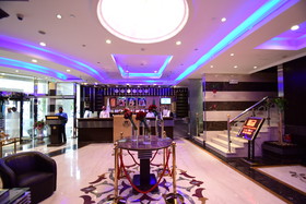 Golden Tulip AL Mektan