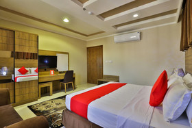 Medina Diamond Suites by OYO