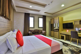 Medina Diamond Suites by OYO