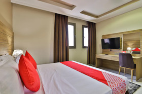 Medina Diamond Suites by OYO