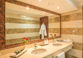 Al Aqeeq Madinah Hotel