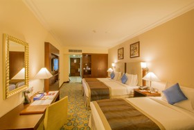 Al Aqeeq Madinah Hotel