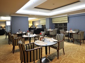 Al Aqeeq Madinah Hotel
