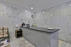 OYO 323 Aknan Ohod Hotel