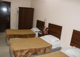 Sakani Hotel by OYO Rooms