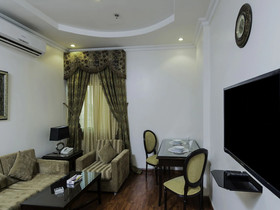 Al Hamra Palace Al Jawazat Branch by OYO Rooms