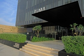 Alma Hotel