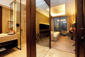 Alma Hotel