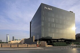 Alma Hotel