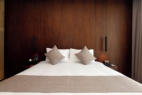 Alma Hotel