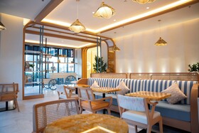 Alma Hotel