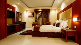 Almuhaidb Al-Suwaidi 24