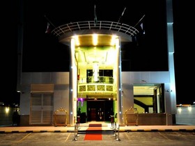 Al Yamama Palace Hotel Suites