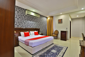 Brzeen Hotel by OYO Rooms