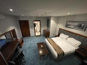 Celine Home Hotel Tawiq