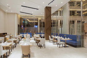 Cristal Amaken Hotel