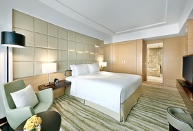 DoubleTree by Hilton Riyadh - Al Muroj Business Gate