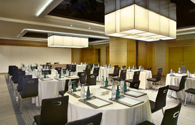 DoubleTree by Hilton Riyadh - Al Muroj Business Gate