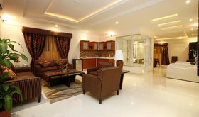 Hayatt Home Hotel