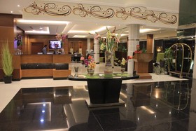Meral Crown Hotel