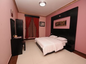 Najmat Manami Azizyya