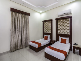OYO 151 Al Ameria Hotel Suites