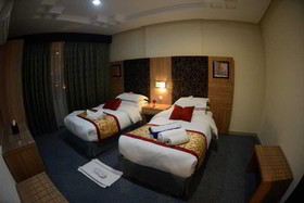 Rose Garden Hotel