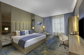 Seven Gardens Hotel