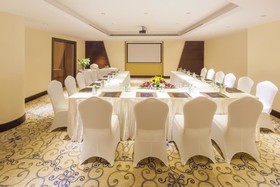 Crowne Plaza Riyadh Al Waha