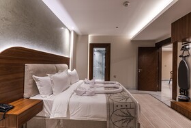 Tura Hotel